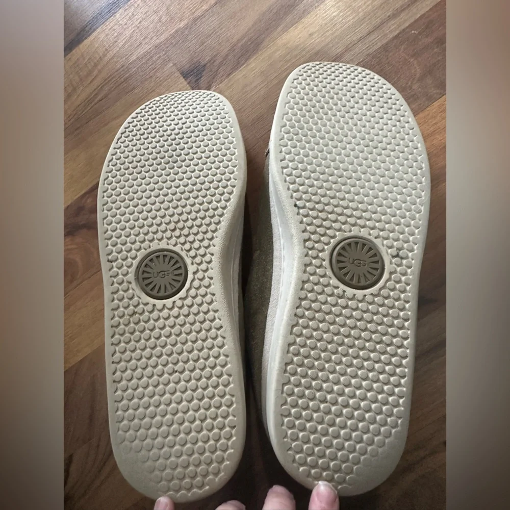 UGG Men's Beige Suede Lace-Up Sneakers - Picture 4 of 7